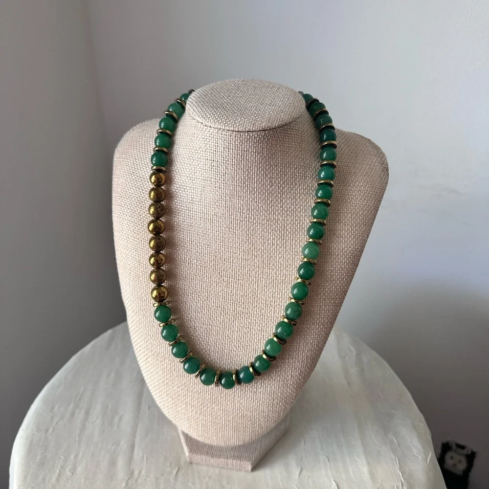 GREEN AVENTURINE GOLD HEMATITE STATEMENT NECKLACE 19” - Picture 5 of 9
